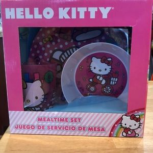 New Hello Kitty Mealtime Set.